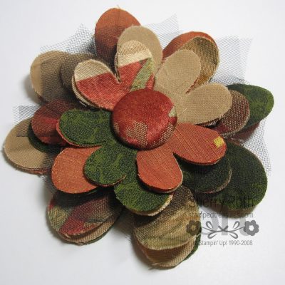 Flower Folds Pin