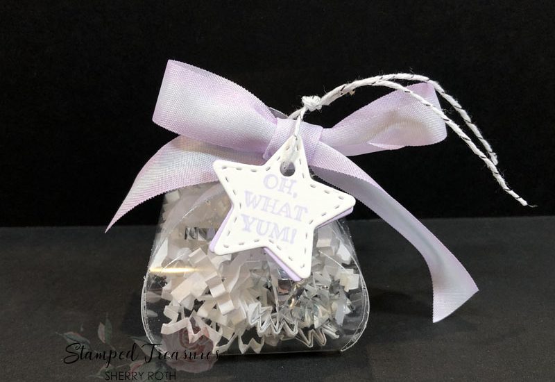 Mini Curvy Keepsakes Box